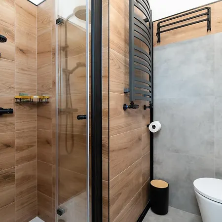 Glamour By Kramm - W Centrum Poznania Przy Ul Polwiejskiej Poznań