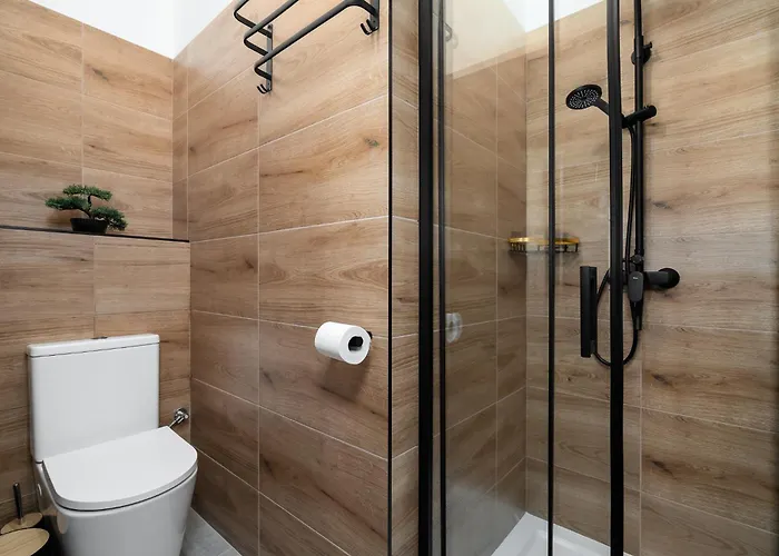 Glamour By Kramm - W Centrum Poznania Przy Ul Polwiejskiej * Posen