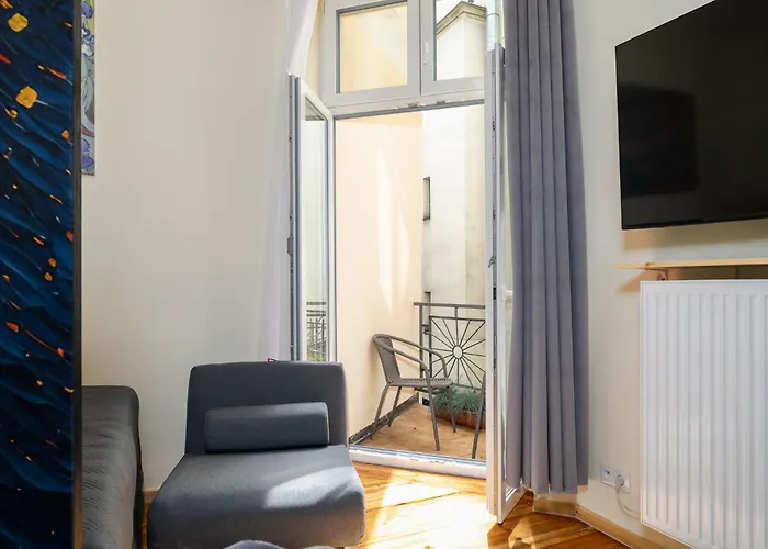 Apartment Glamour By Kramm - W Centrum Poznania Przy Ul Polwiejskiej Poznan